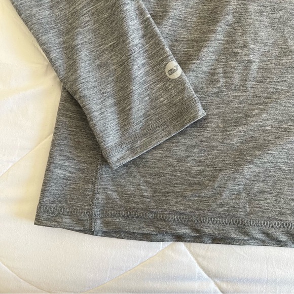 Vineyard Vines Performance Hoodie - Picture 5 of 9